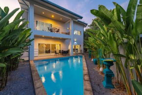 V161 4BR Heart Of Rawai, Large Pool , Pool Table